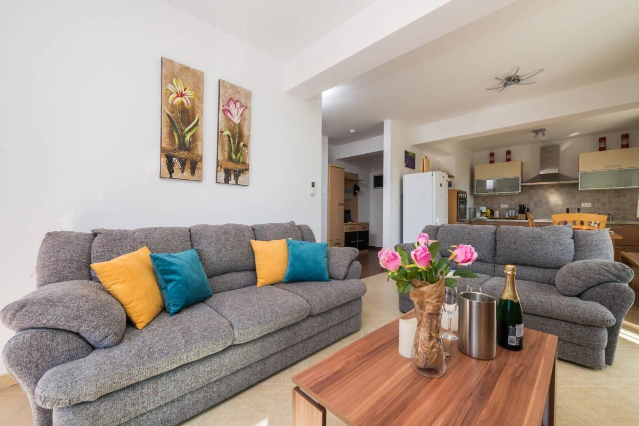 Apartment Carpe Diem Premantura Extérieur photo